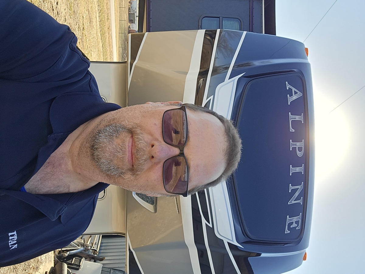 Mike, owner of Elite Mobile RV Tech